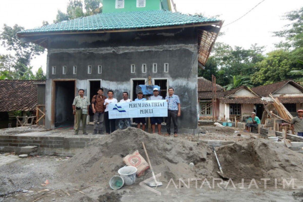 Program Kemitraan dan Bina Lingkungan Jasa Tirta I Sesuai Target