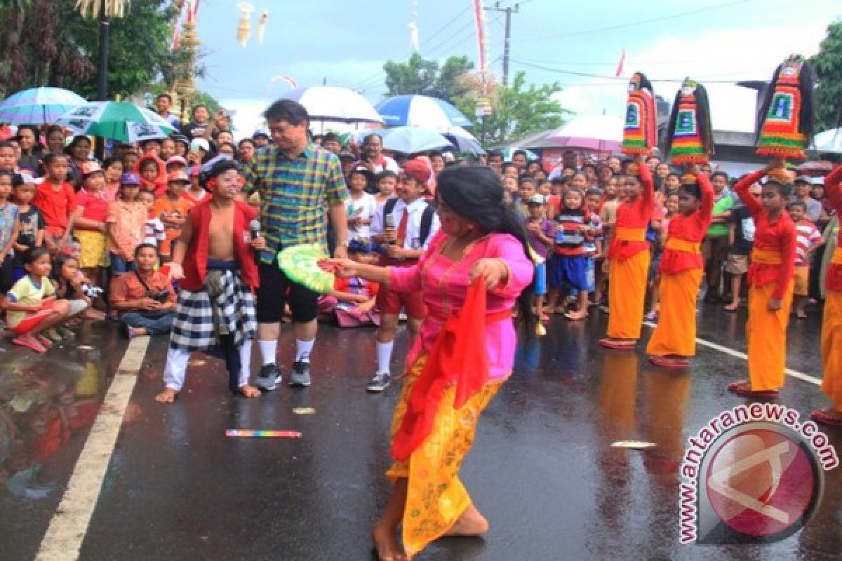 Banjarangkan Menggelar Lomba Seni Bebondresan