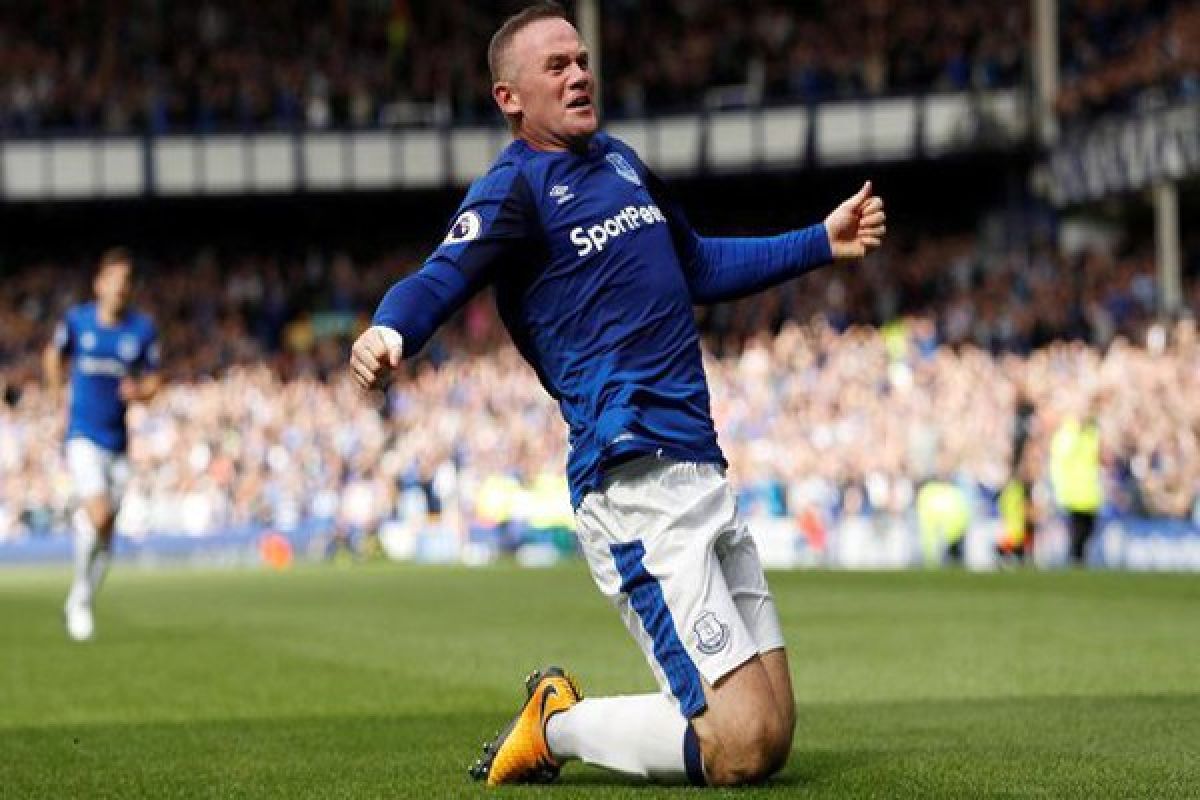 Rooney Cetak Gol Kemenangan Penanda Kembali ke Everton