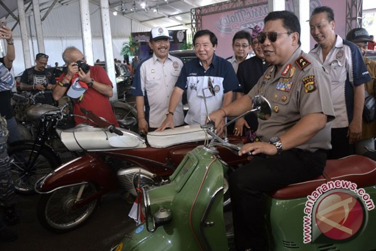 Mobil Presiden Soekarno dipamerkan di ajang BCMS