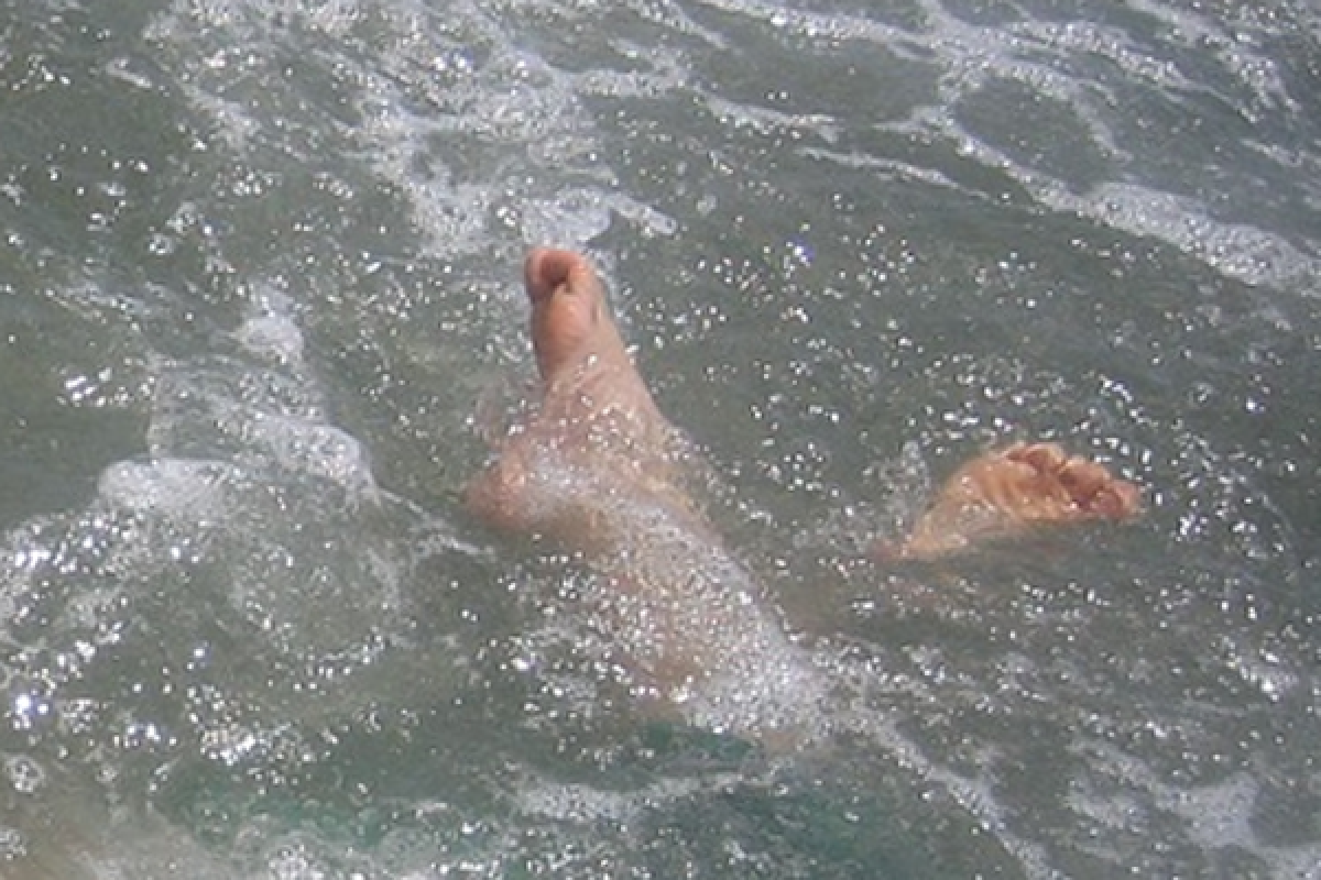 Bocah kelas 1 SD di Meranti tewas tenggelam di parit