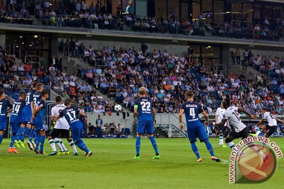 Liverpool Menang 2-1 Atas Hoffenheim