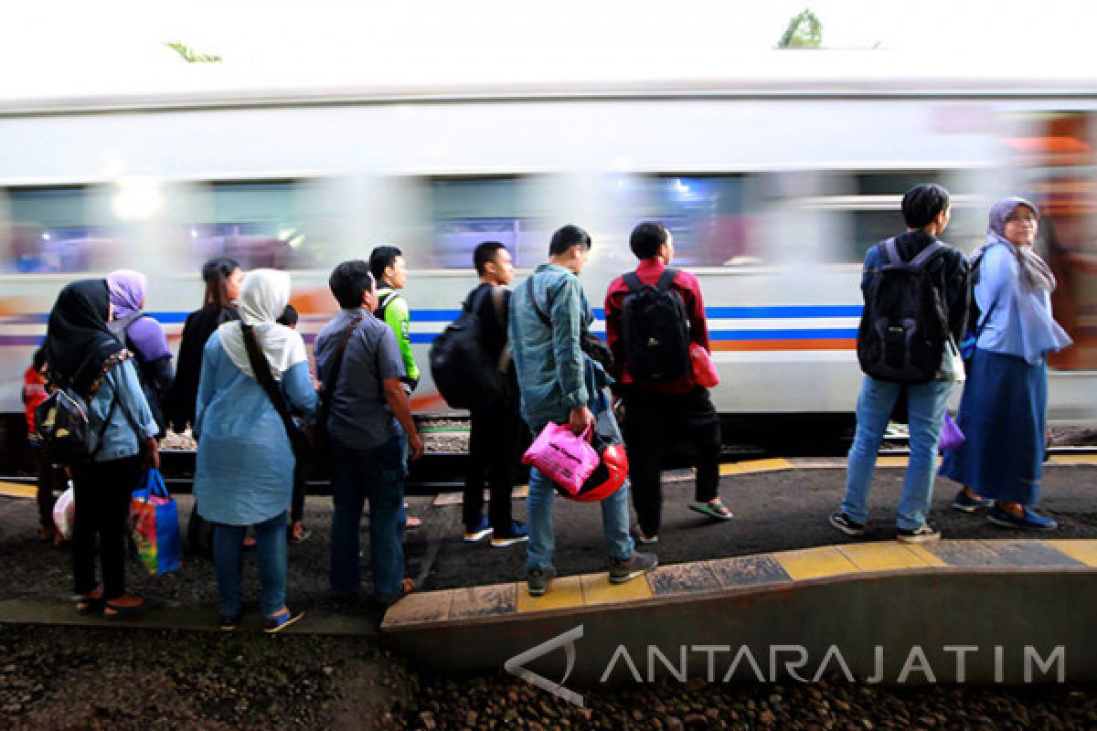 Daop Surabaya Tambah Rangkaian Dua KA Antisipasi Libur Idul Adha