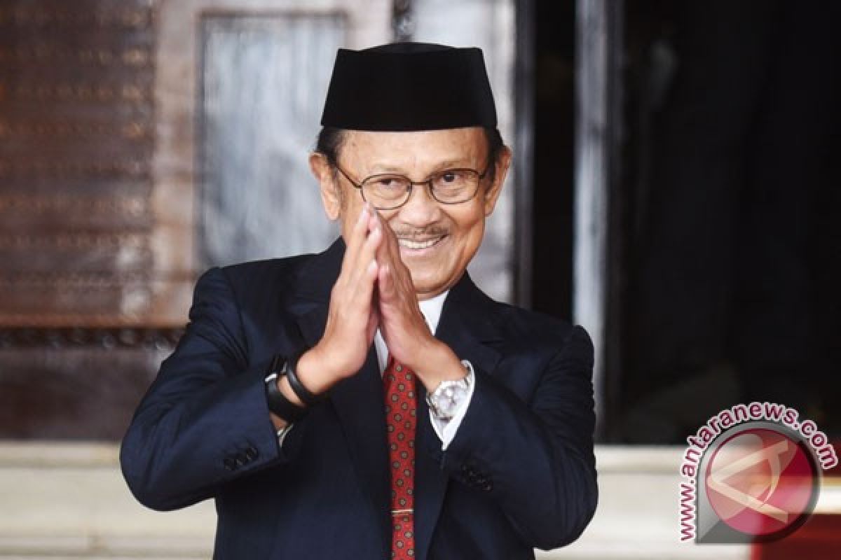 Habibie admitted to hospital in Germany