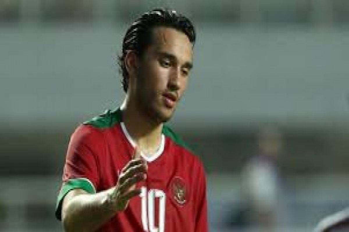  Ezra Walian diproyeksikan tampil kontra Filipina