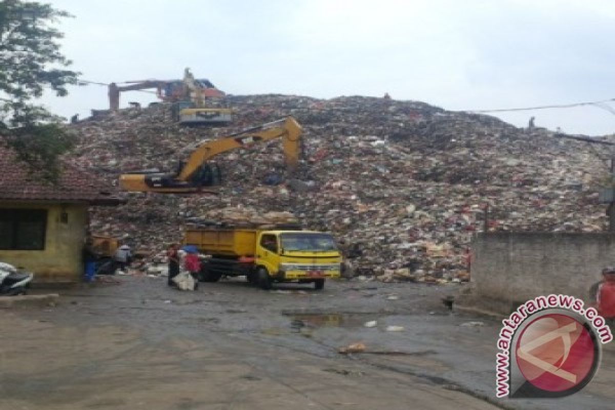 Pemkot Depok Selesaikan Masalah Sopir Truk Sampah