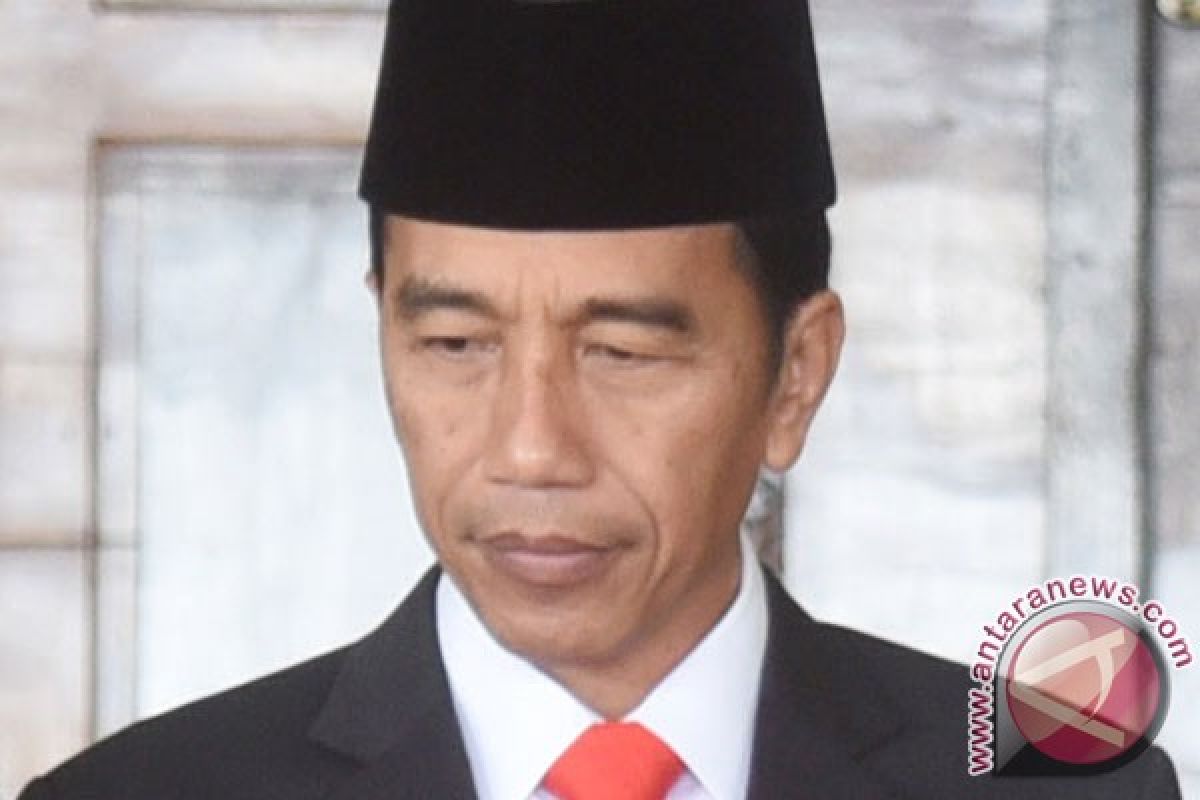 President Jokowi arrives in Brunei