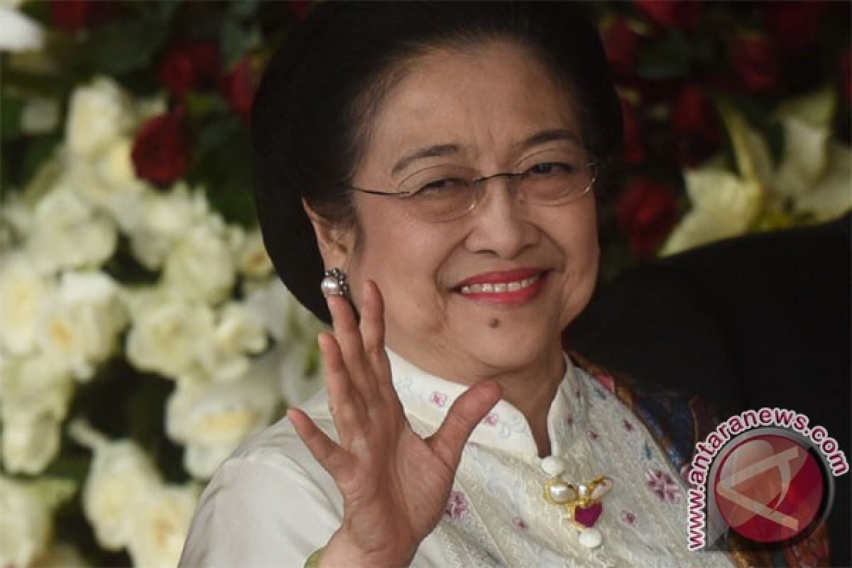 Megawati restui Asrun-Hugua maju pemilihan gubernur Sultra