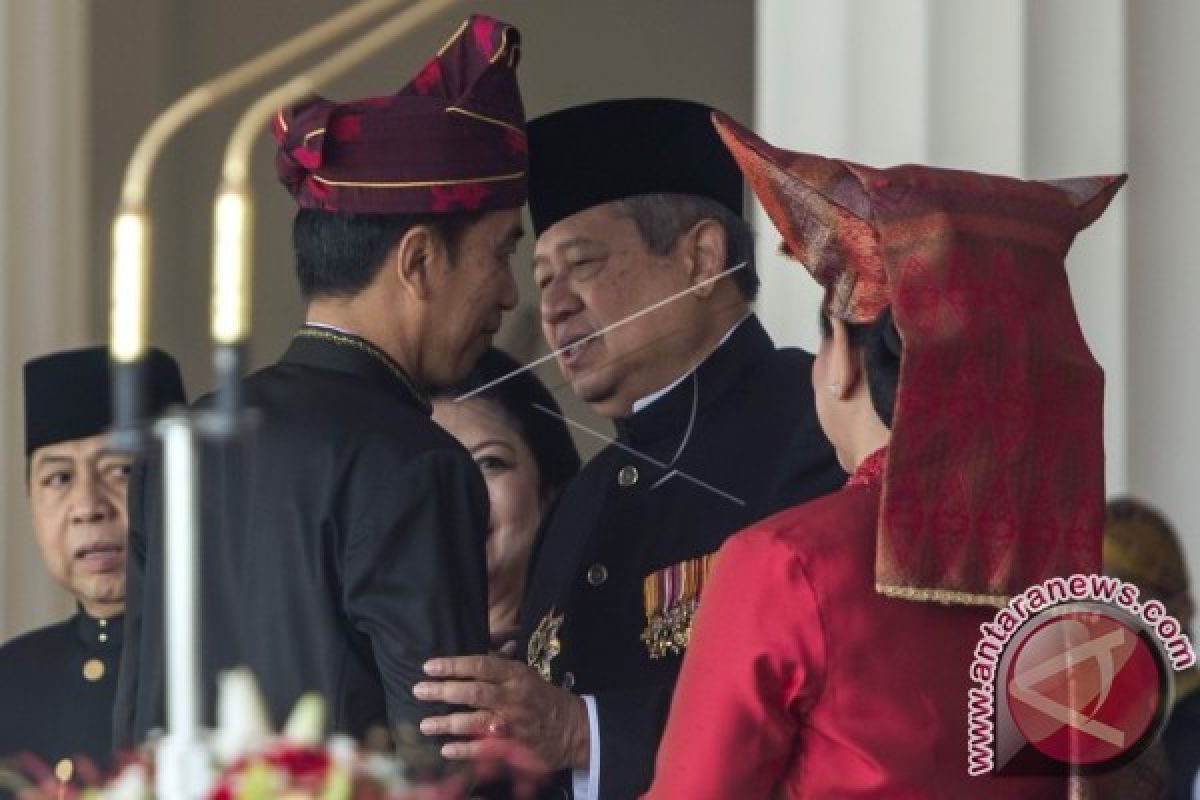 SBY dan Megawati Menghadiri Bersama Detik-Detik Proklamasi