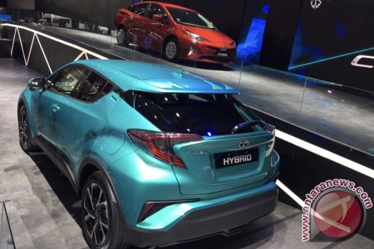 C-HR dan Prius Gen 4, gambaran mobil masa depan Toyota