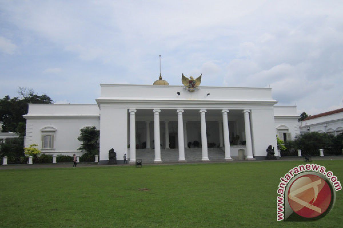 Anies dicegah dampingi presiden serahkan piala,  Istana bantah mengarahkan paspampres