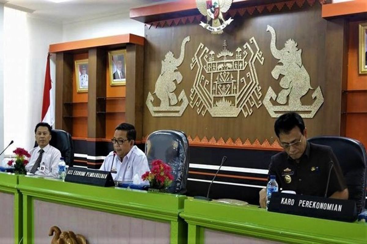 Gubernur Canangkan Gerakan Lampung Menabung  
