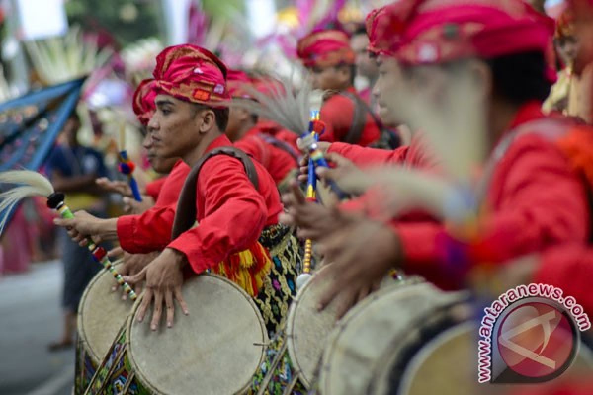 Seniman muda Kalsel gelar musik panting kolosal