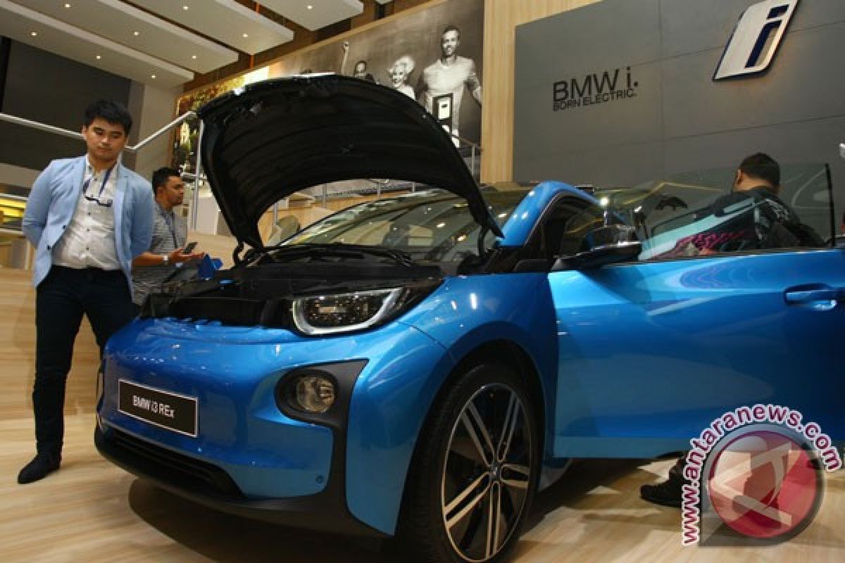 BMW produksi massal mobil listrik pada 2020