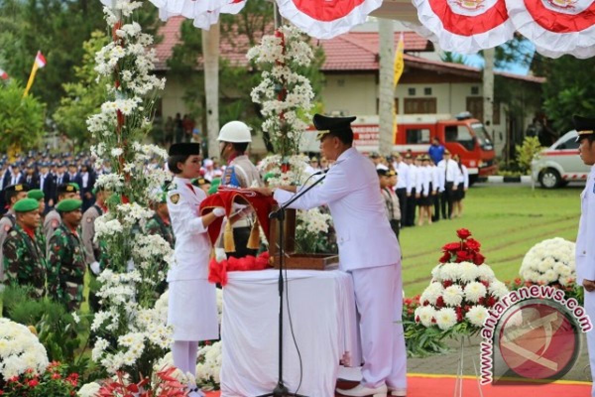 Wali Kota Tomohon: Momentum Kemerdekaan Berperang Lawan Kemiskinan 