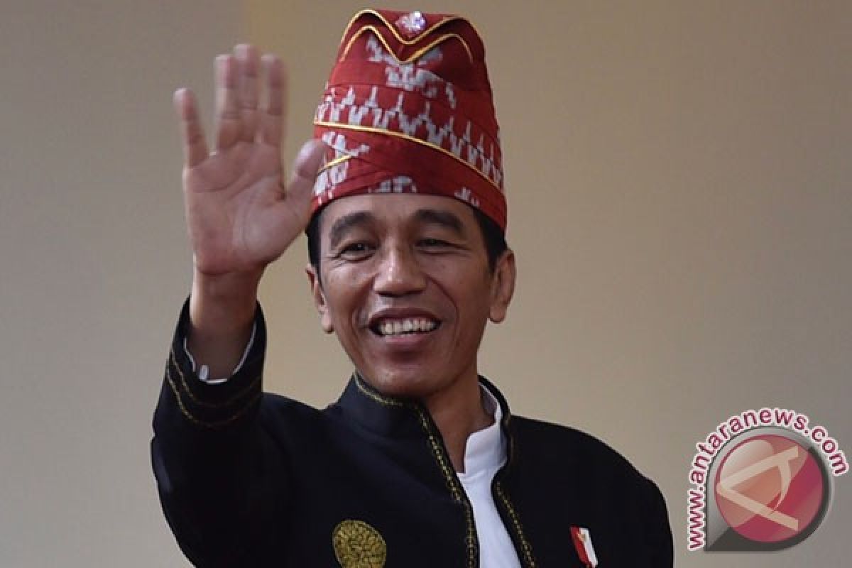 Jokowi akan berpakaian adat Sunda