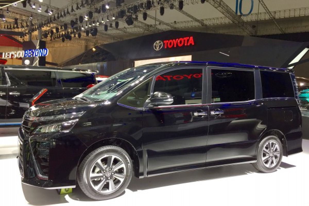 Mungkinkan Toyota Voxy dirakit lokal di Indonesia?