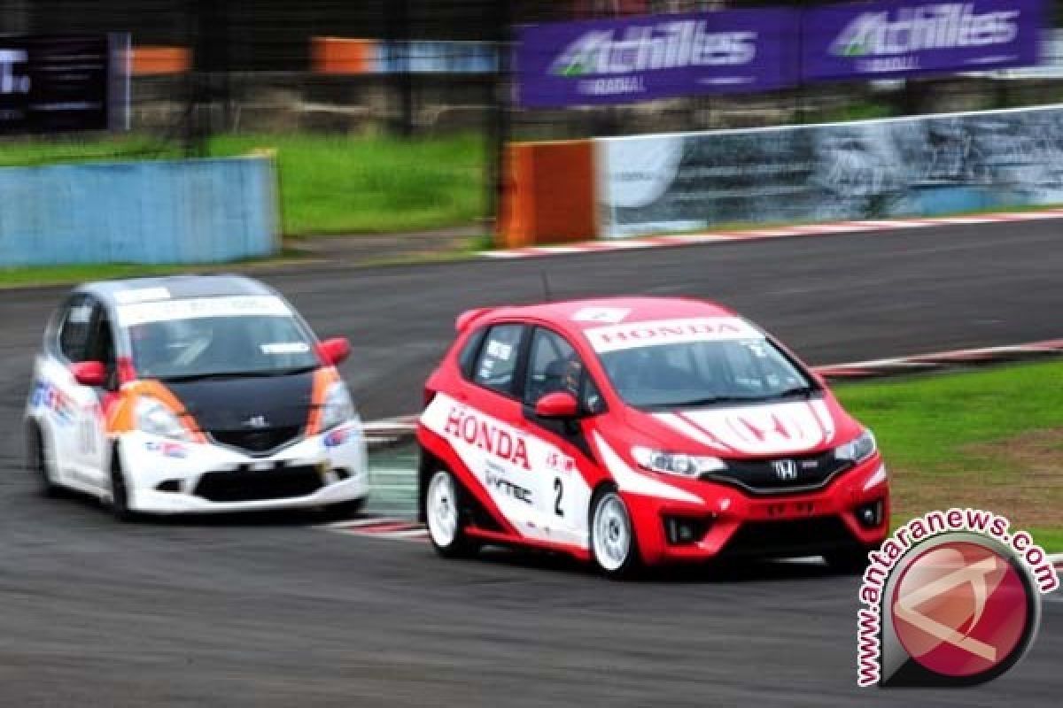 Honda Jazz Speed Challenge dan Brio  kembali bergulir di sirkuit Sentul