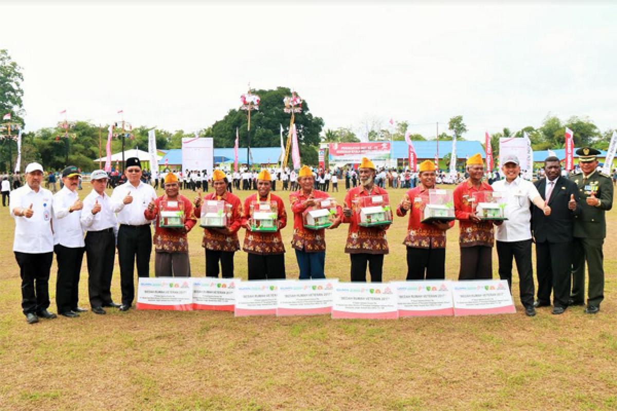 Semen Indonesia Bedah Rumah Veteran Di Papua