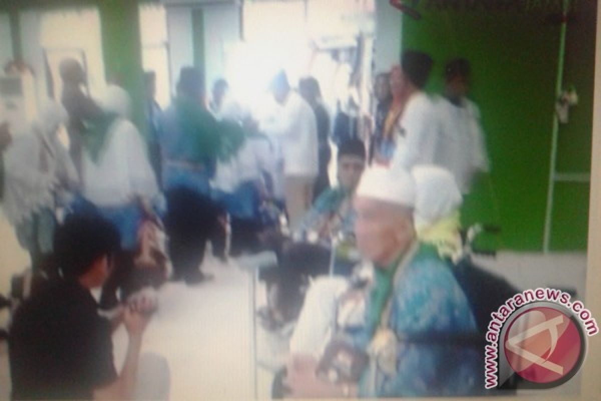 440 JCH Jambi diberangkatkan ke Batam  (Video)