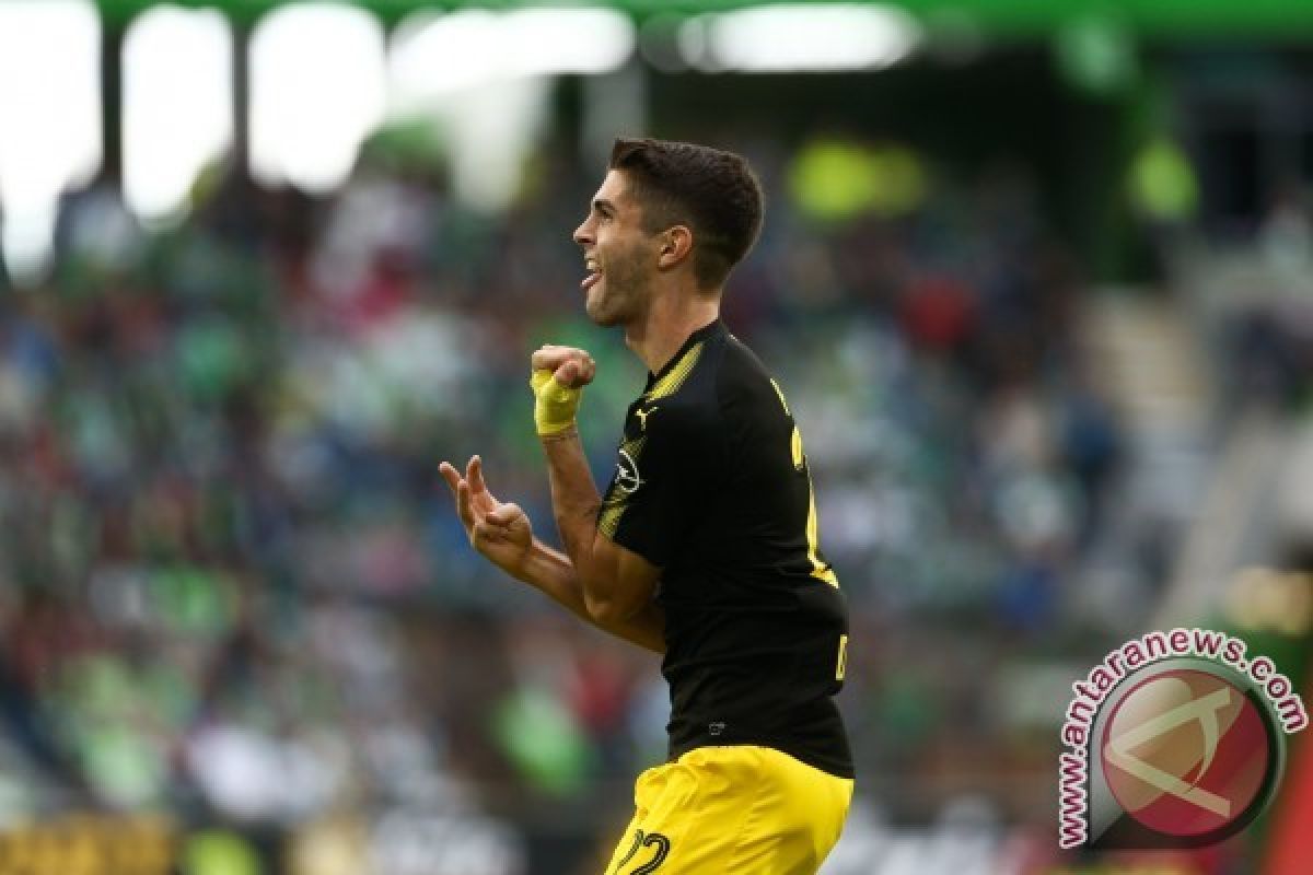 Dortmund libas Wolfsburg 3-0