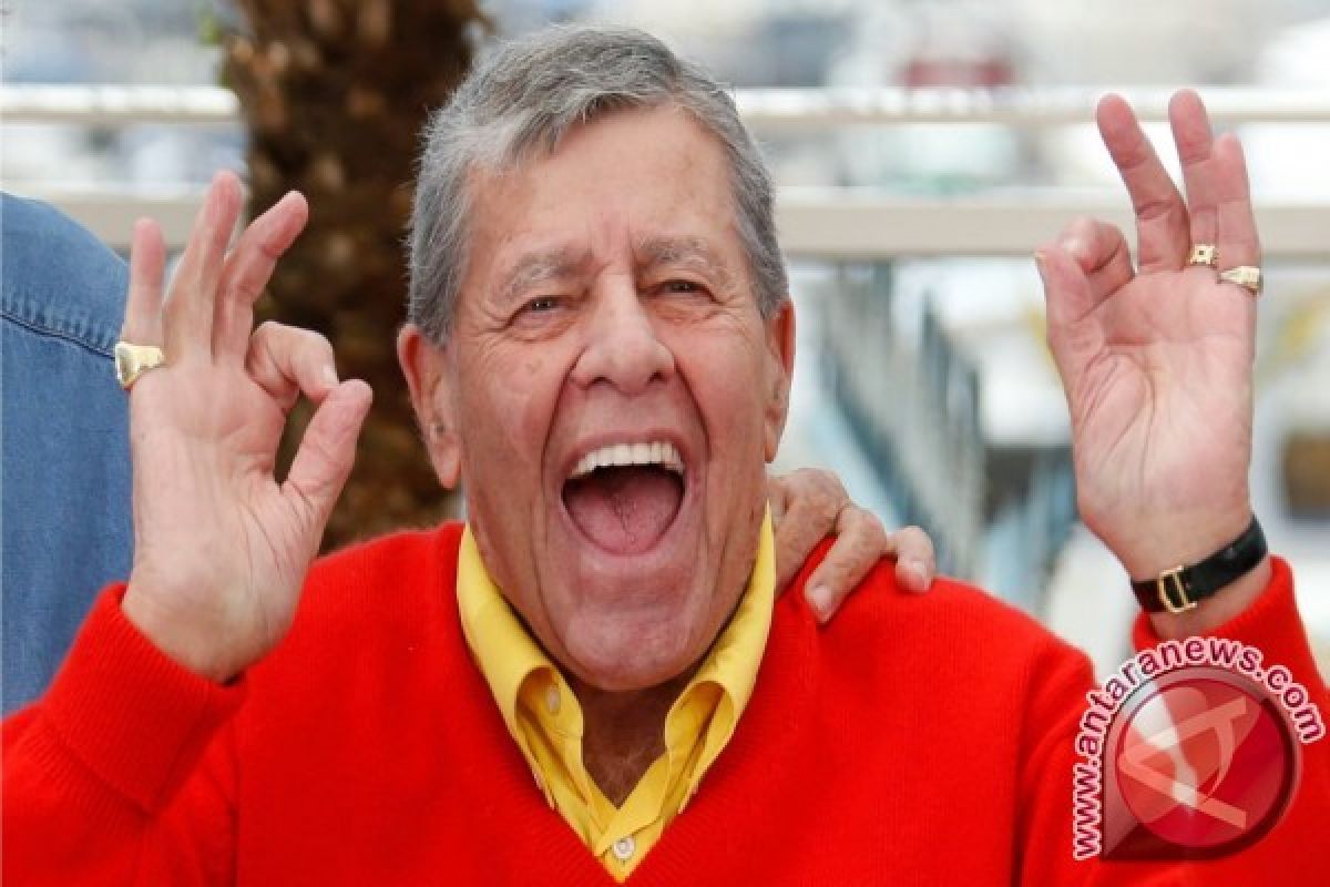 Kabar Duka, Komedian Jerry Lewis Tutup Usia