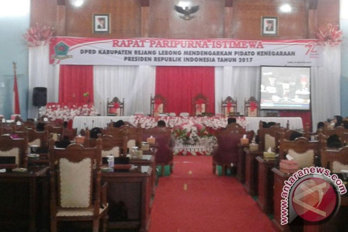 DPRD Rejang Lebong Gelar Paripurna Mendengarkan Pidato Kenegaraan