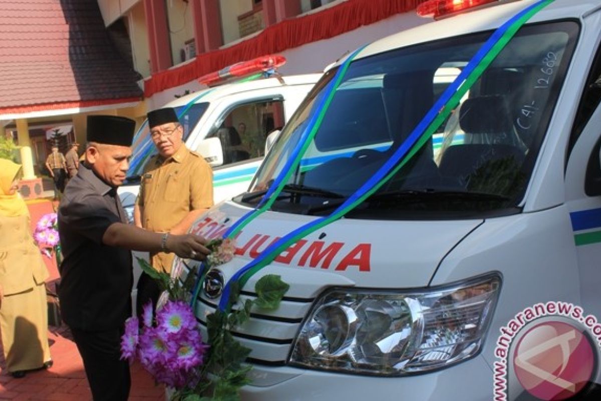 Bank Kalsel Bantu Mobil Jenazah dan Ambulance