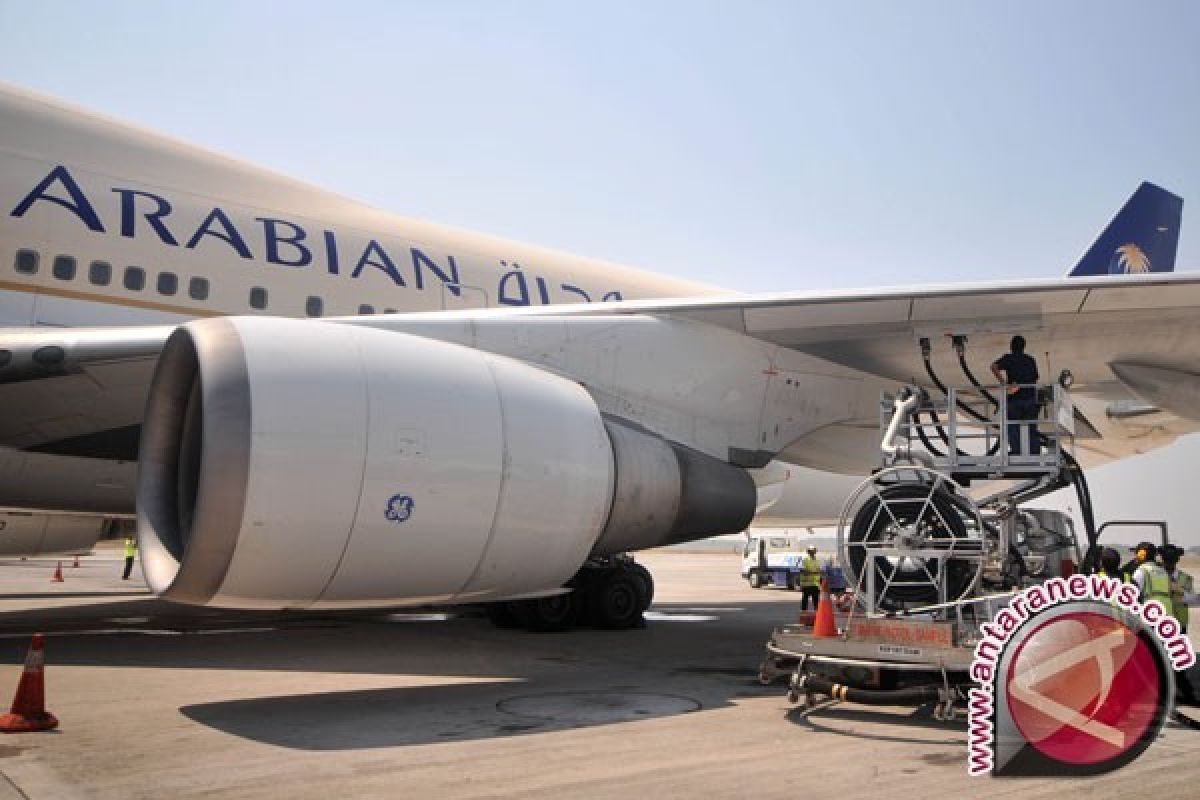 Saudi Tuduh Qatar Larang Pesawatnya Angkut Jemaah Haji