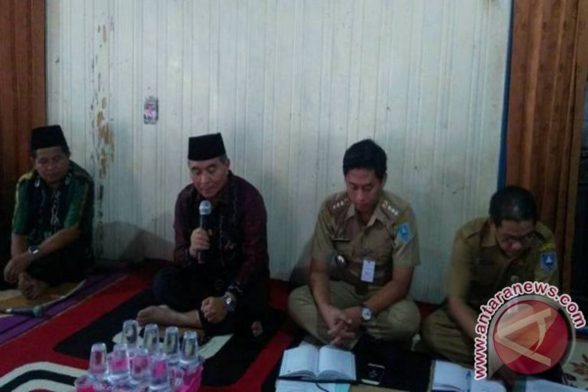 Bupati HSS Diskusi dengan Warga Bahas Danau Bangkau