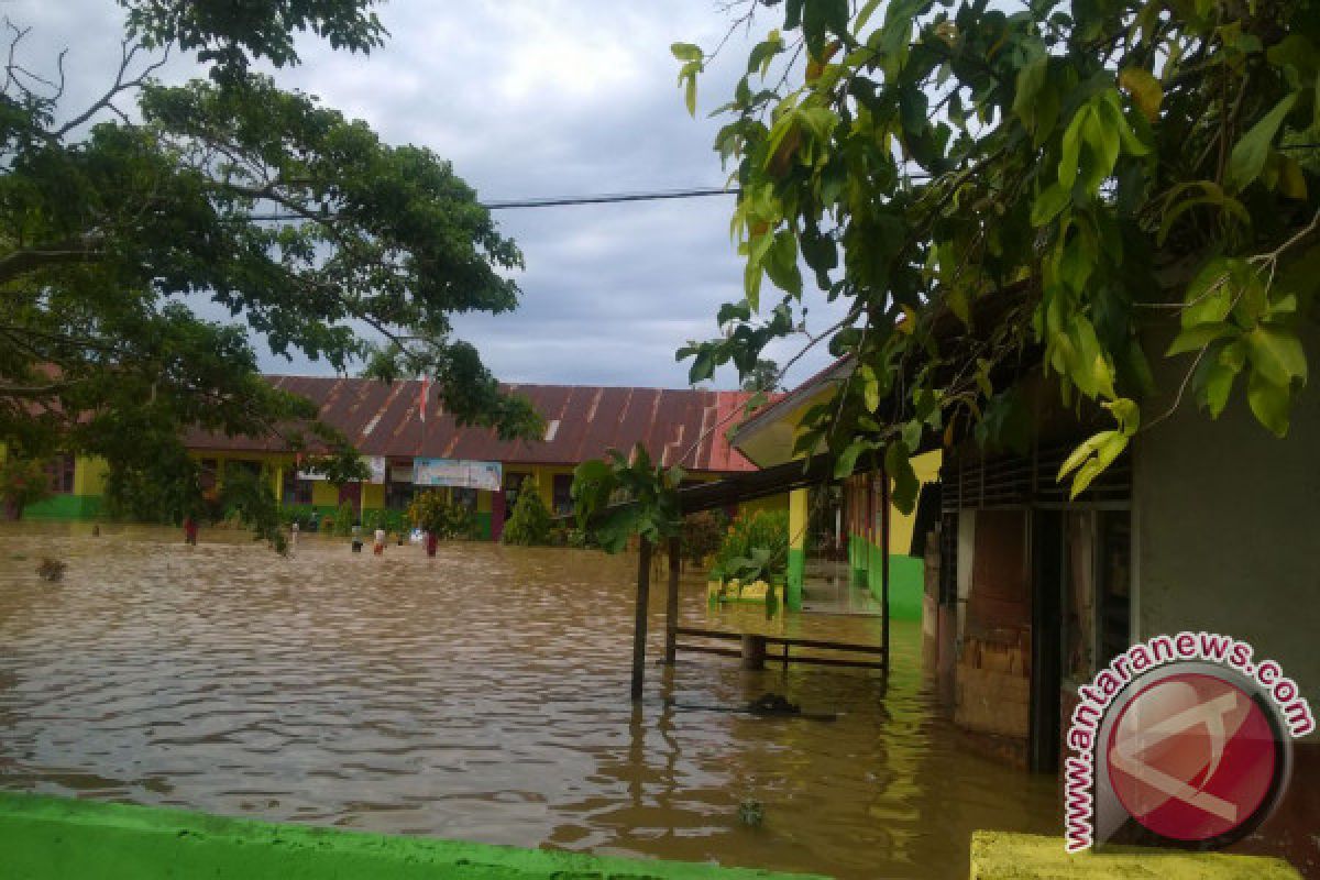 Sekolah di Lengayang Diliburkan Akibat Banjir