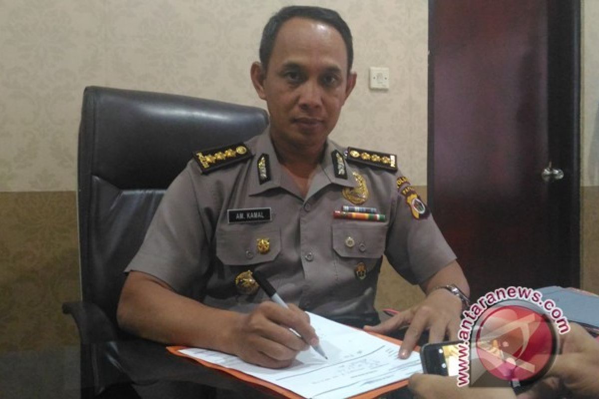 Polisi Nimbokrang sosialisasi tertib lalu lintas kepada pelajar