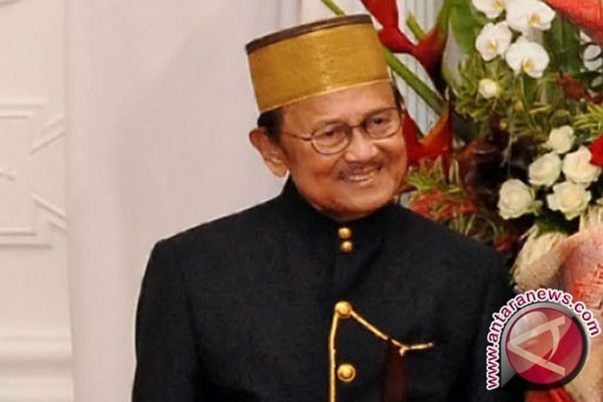 BJ Habibie: Indonesia Perlu Miliki GBHN