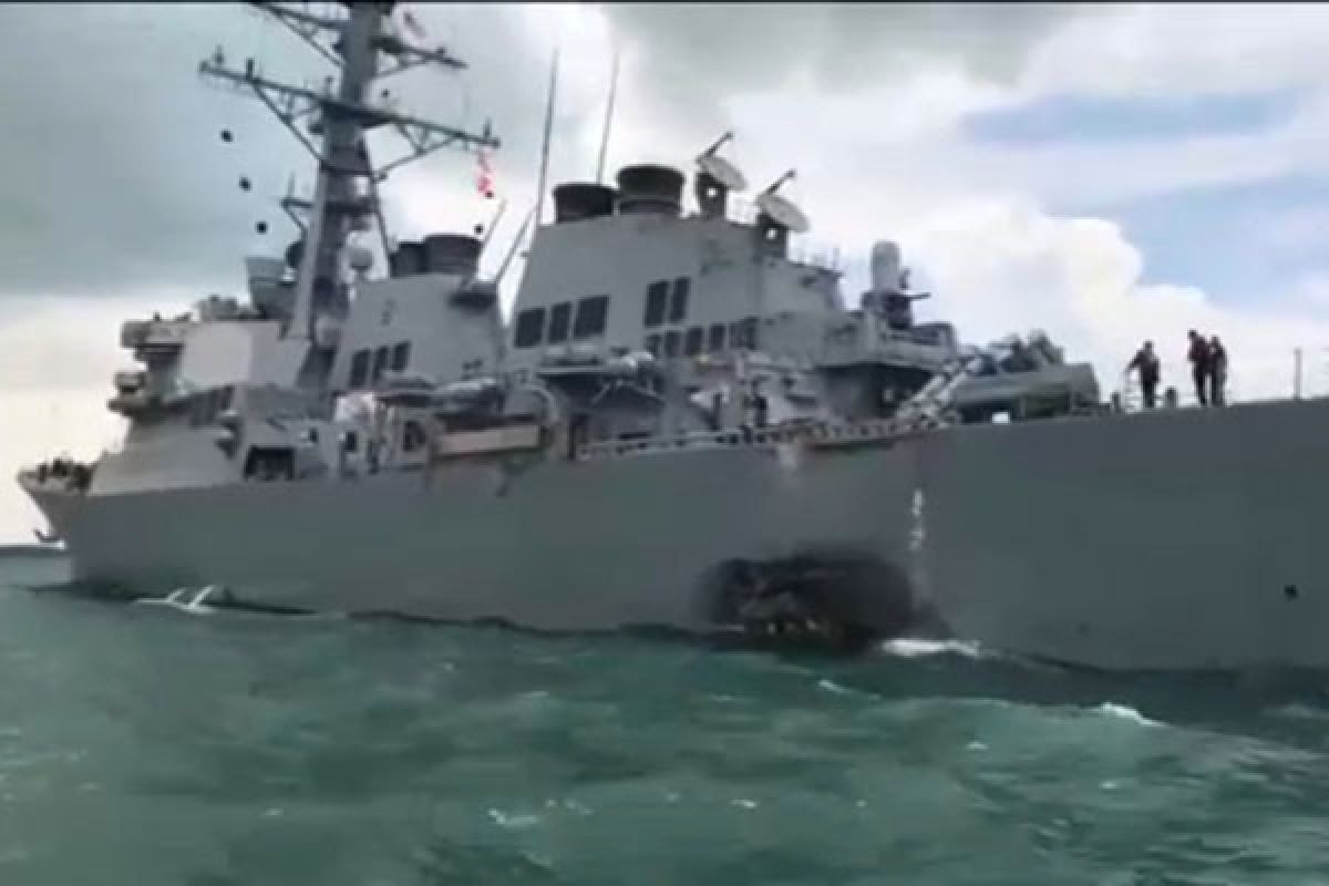 TNI AL Tambah Armada cari Korban USS John McCain