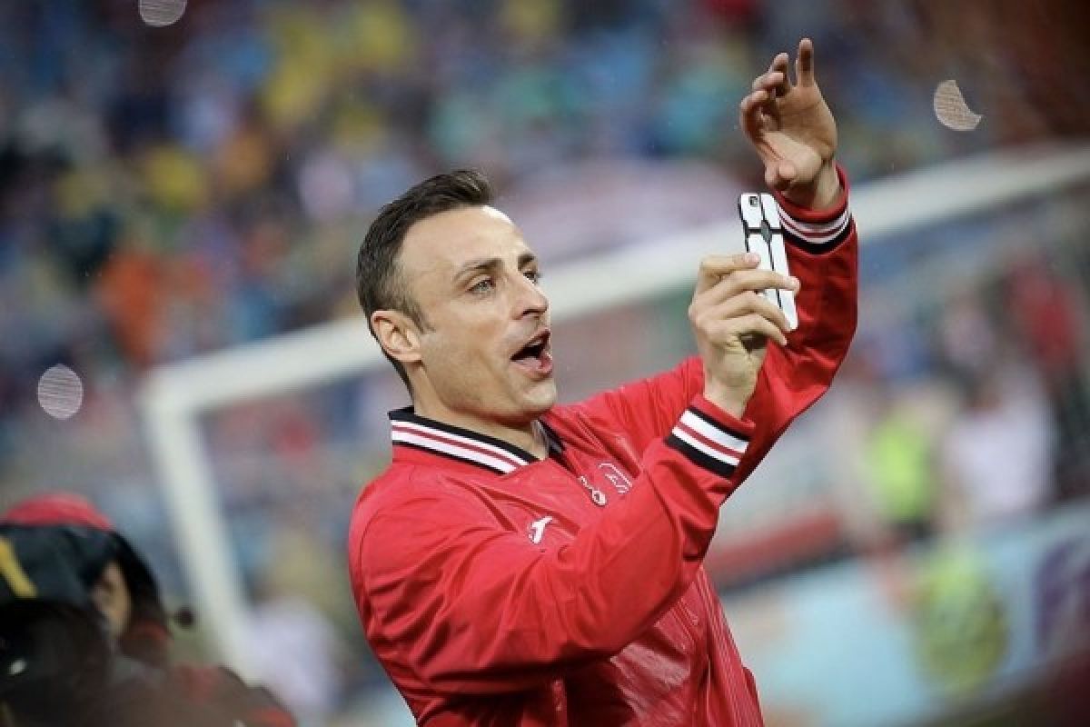 Berbatov Berlabuh ke Klub Liga India