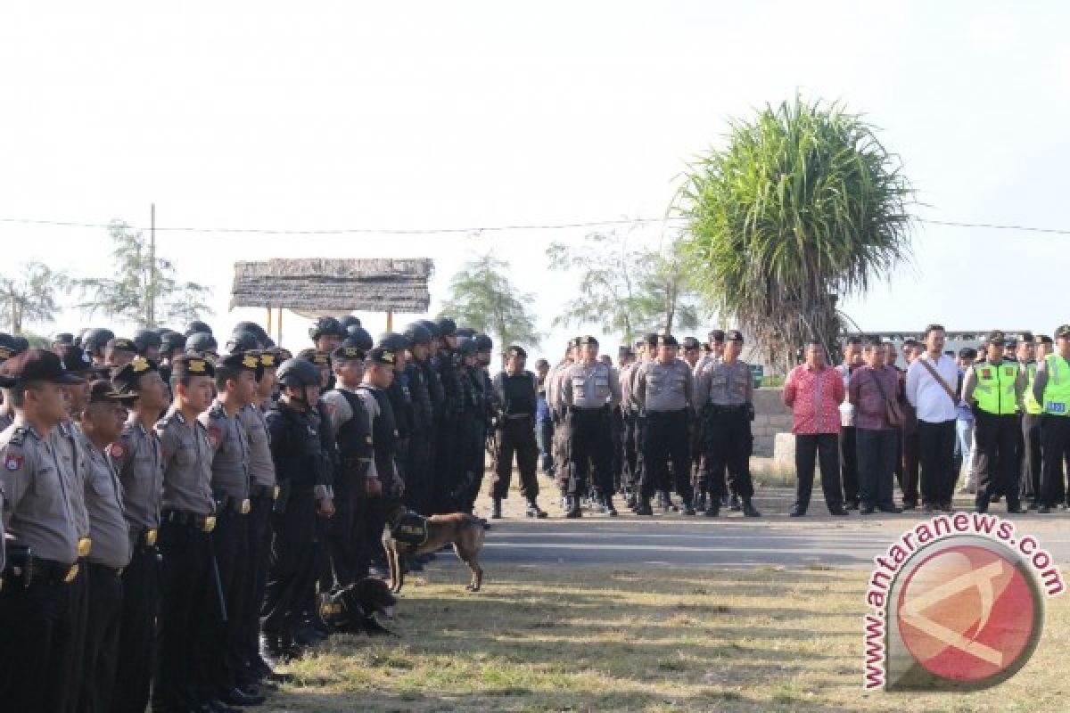 Ratusan Polisi Amankan Maybank Bali Marathon