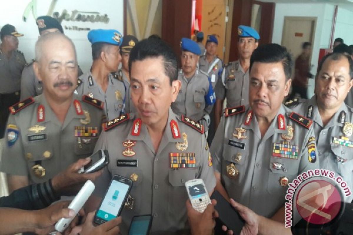 Kabaharkam: Kalsel Sangat Kondusif Berkat Bhabinkamtibmas