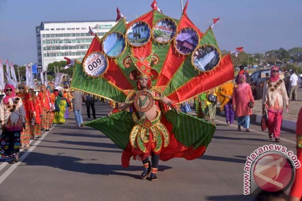 Sinjai Ikut Karnaval Budaya Di Pantai Losari