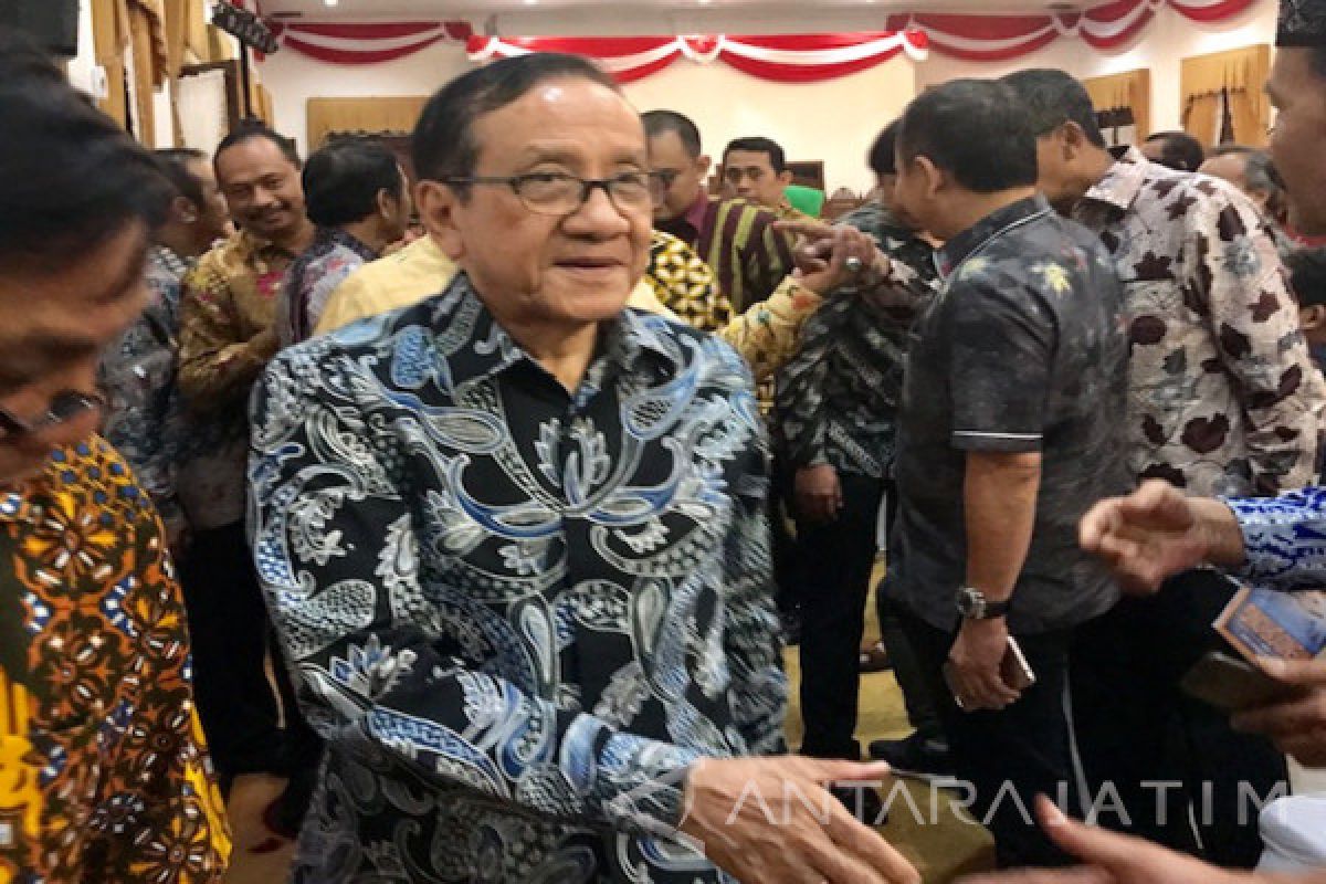 Akbar Tanjung: Golkar Tunggu Survei Usung Cagub Jatim