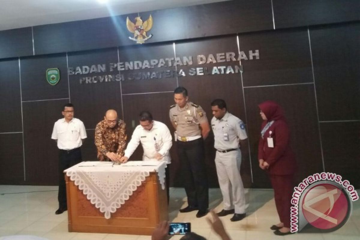 Bapenda data seluruh wajib pajak  kendaraan bermotor