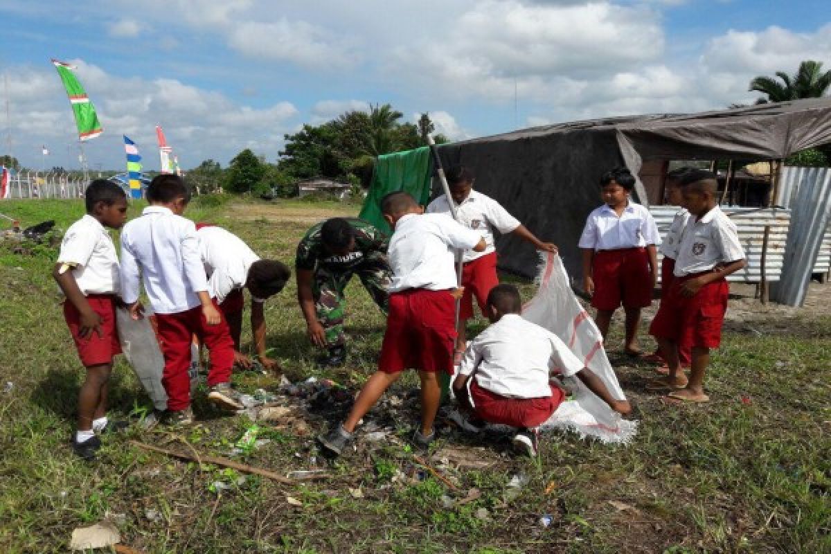 Koramil Senggo ajarkan pola hidup sehat di kalangan pelajar SD
