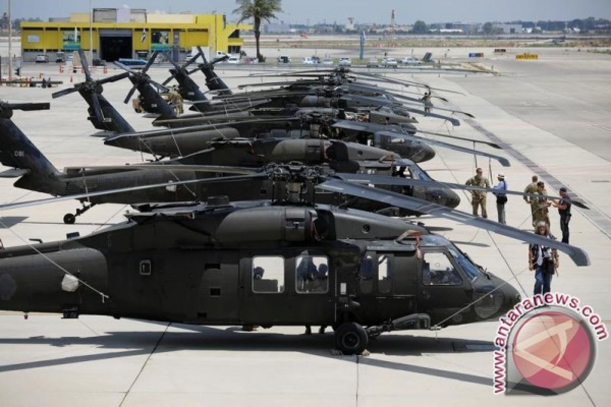 Helikopter militer Meksiko jatuh, diperkirakan tujuh orang tewas