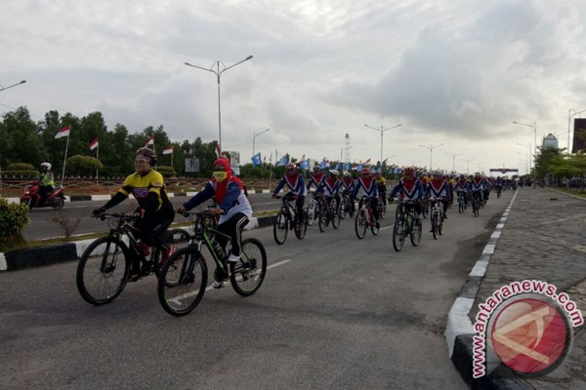 Puluhan Pesepeda Asing Ikuti "Fun Bikes" Karimun