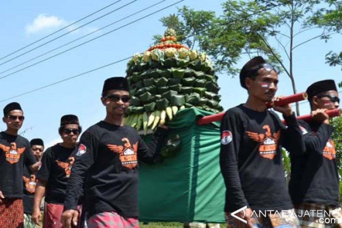 Festival Banyubiru Promosikan Wisata Gununggono Magelang