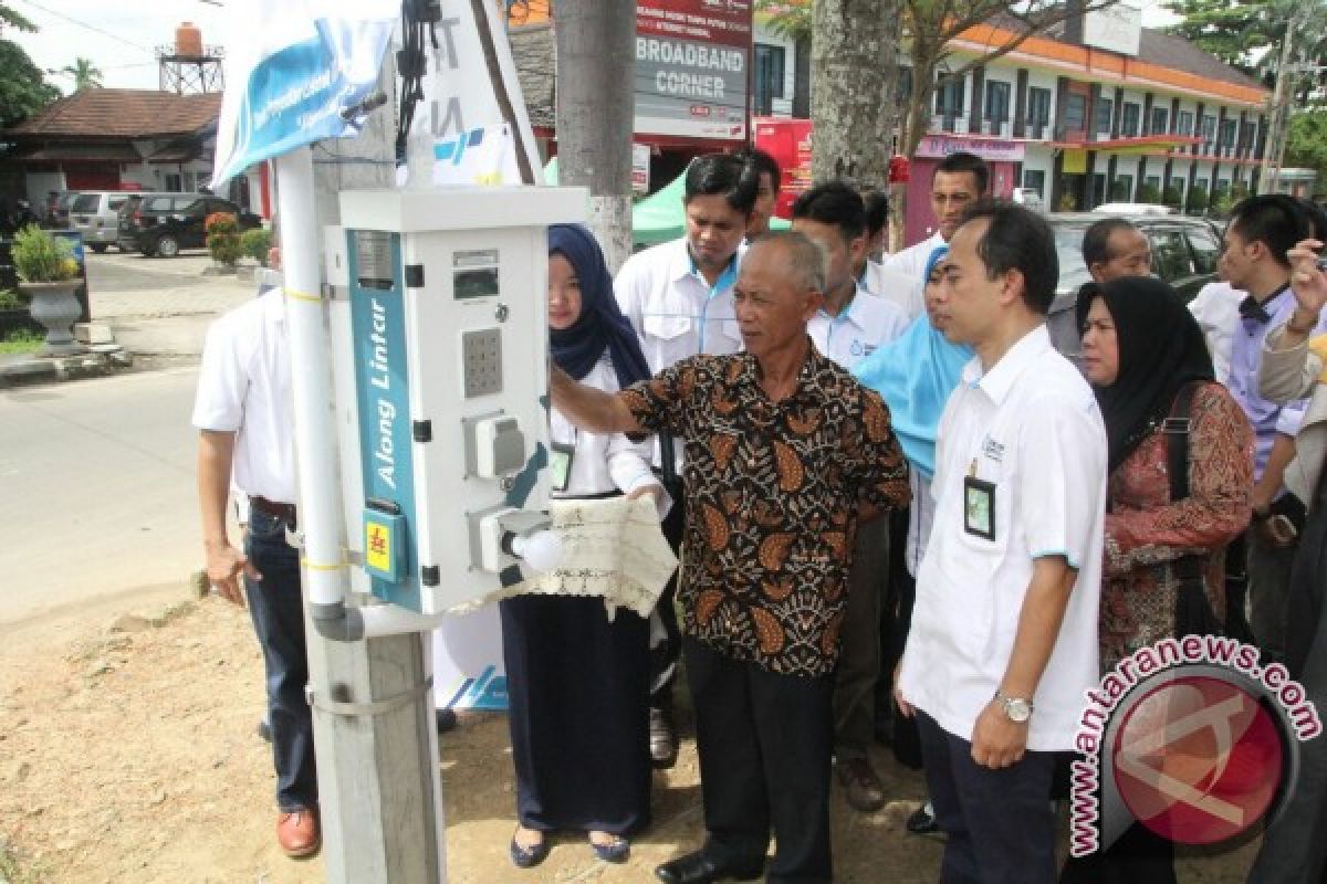 PLN Babel Terus Bangun SPLU di Berbagai Daerah