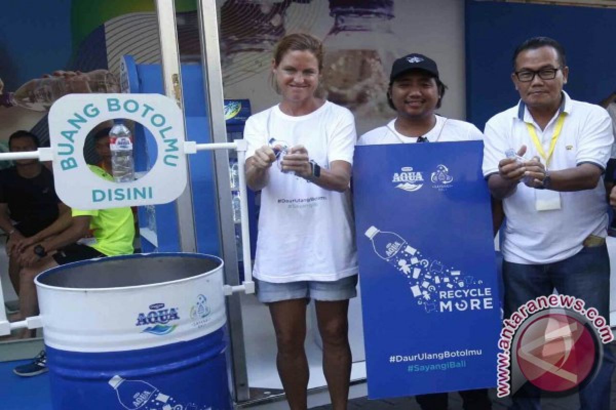 AQUA Kampanye Kelola Sampah Plastik di Maybank Bali Marathon