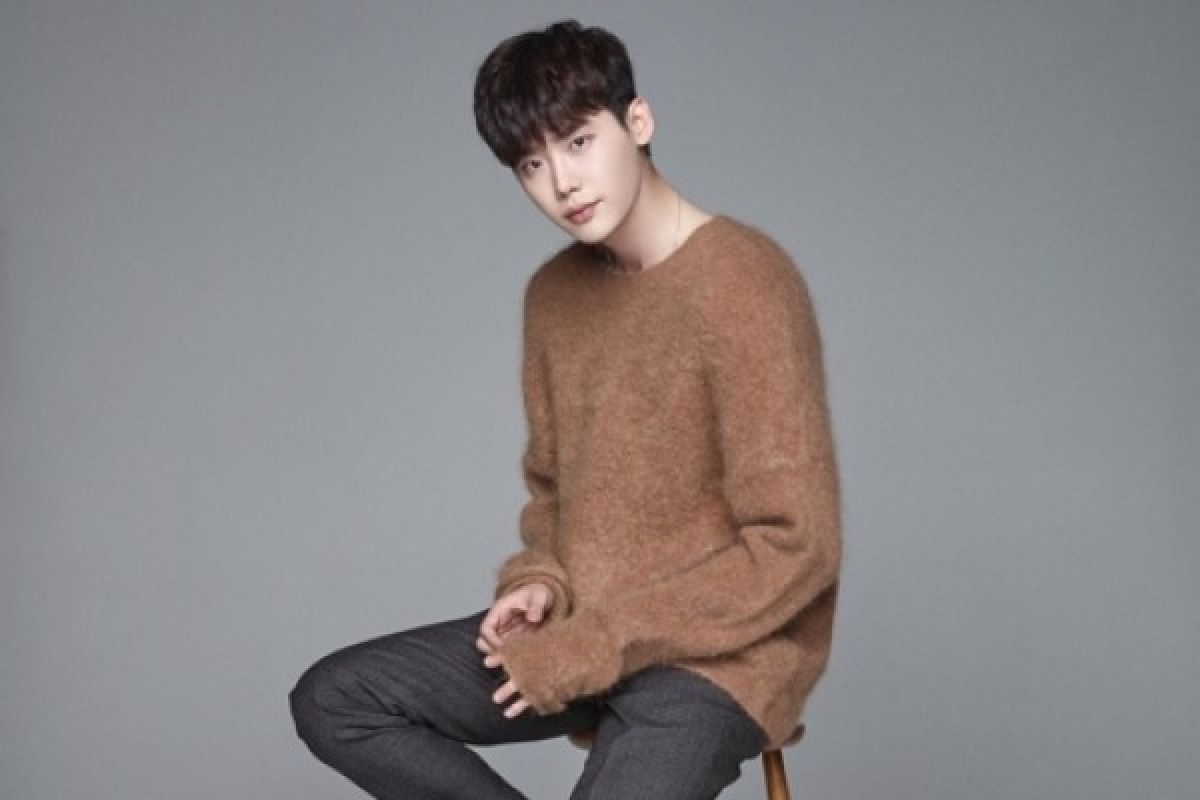 Lee Jong-suk bicara soal karakter jahat pertama dan kepribadiannya