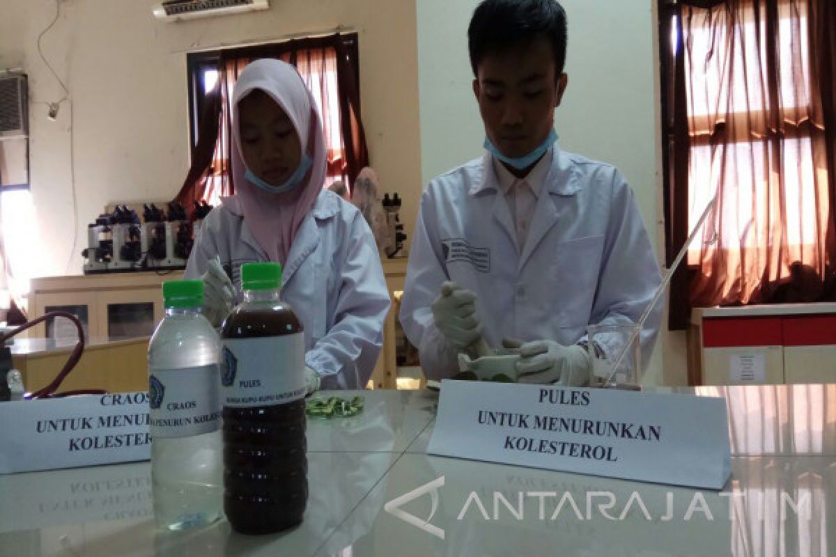 Mahasiswa UMS Buat Minuman Herbal Penurun Kadar Kolesterol