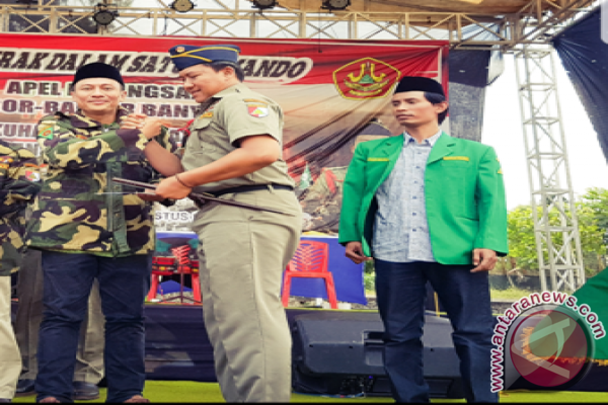 Bacabup Dikukuhkan Jadi Anggota Kehormatan Banser Banyumas