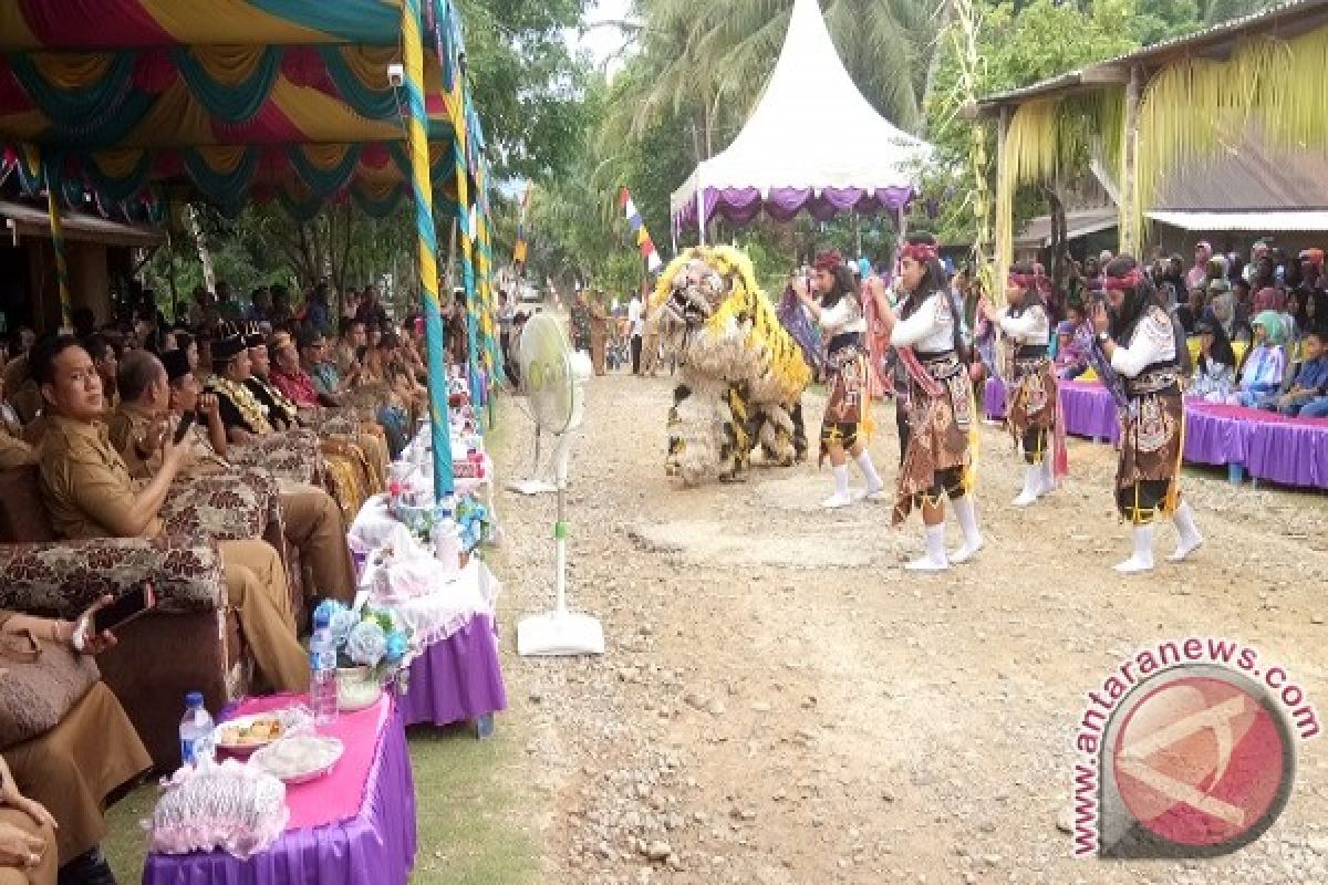 Budaya Kenduri Bersih Desa Batak Jawa Mandumas